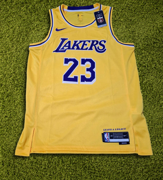 Los Angeles Lakers #23 James